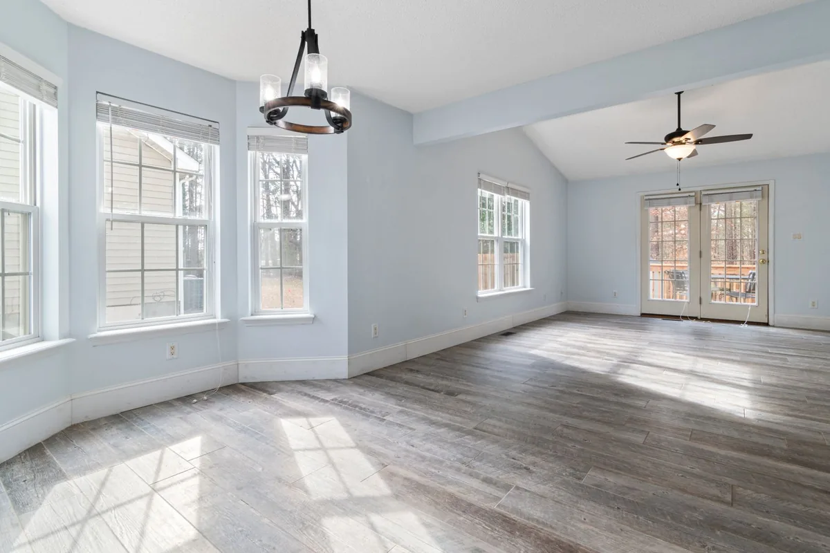 Clean, safe room after biohazard cleanup in Greenbriar, Atlanta, GA